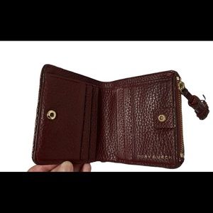 Auntentic Pre-loved Tori small wallet